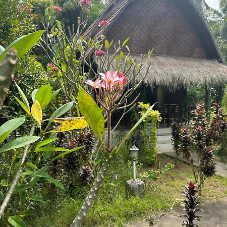 Kubu Artha Bungalow Nusa Penida Ped Eksteriør billede
