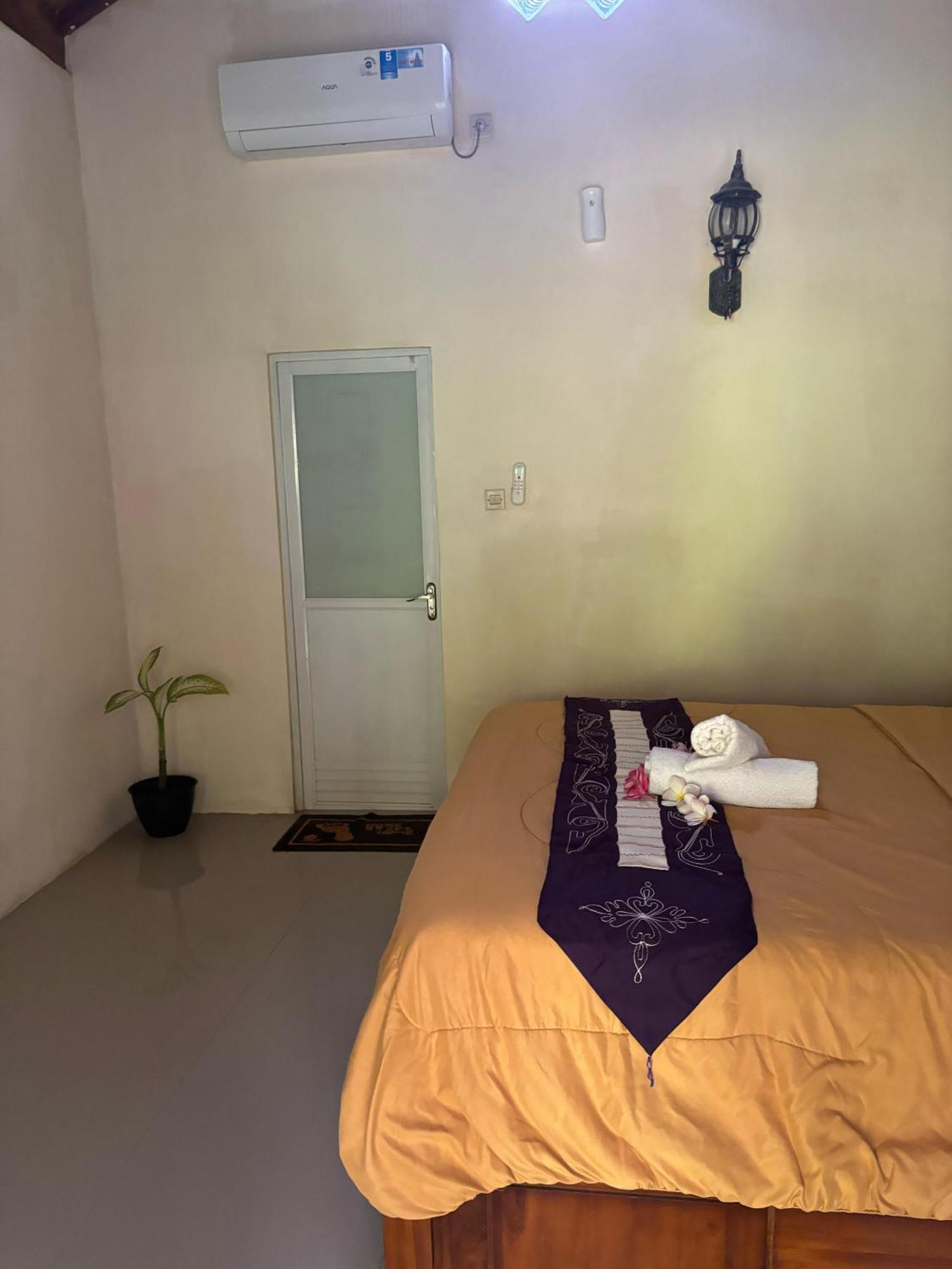 Kubu Artha Bungalow Nusa Penida Ped Eksteriør billede